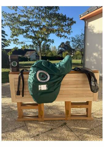 Sella da dressage Forestier  17.5" - 2023