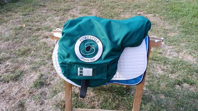 Sella da salto ostacoli Forestier  16" - 2024