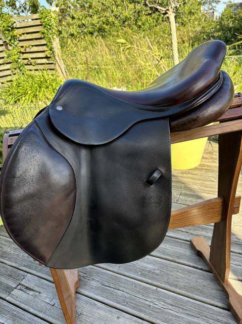 Sella mista CWD  17.5" - 2012