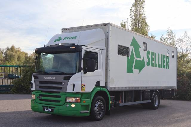Camion per Cavalli Scania P.310 2005 Occasione