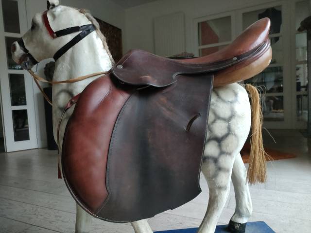 Sella da trekking Herm&egrave;s  17" - 2018