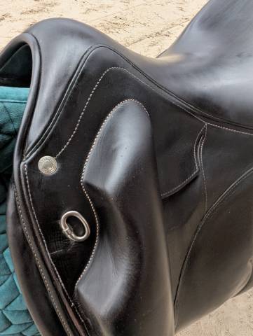 Sella da dressage Devoucoux  17" - 2016