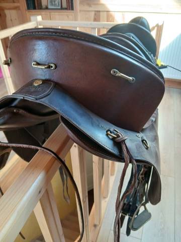 Altra sella TH Cuir ERA 17" - 2015