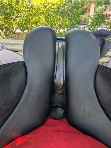 Sella da dressage Devoucoux  18" - 2020