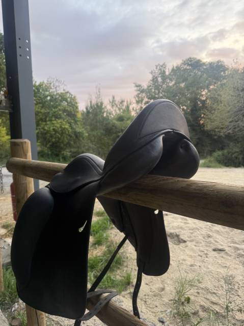 Sella da dressage Equipe  17.5" - 2022