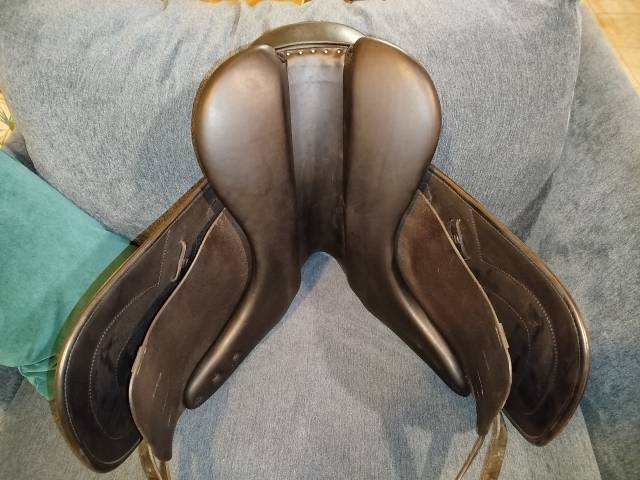 Sella da dressage Antar&egrave;s  17" - 2021