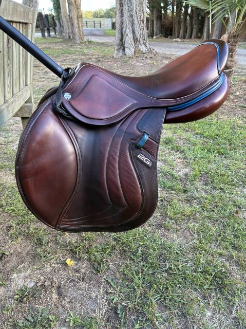 Sella da salto ostacoli CWD  17.5" - 2021