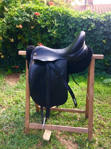 Sella da dressage Allures Saumur 17" - 2008