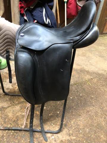 Sella da dressage Euroriding  17" - 2010