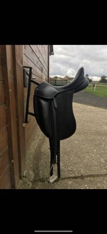 Sella da dressage Childeric  17.5" - 2017