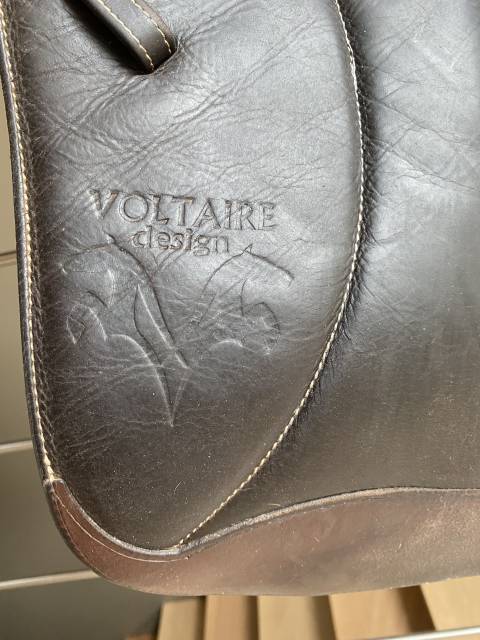 Sella da salto ostacoli Voltaire Design  18" - 2018