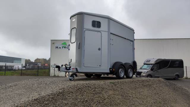 Trailer Ifor Williams Hb506 2 Cavalli 2023 Nuovo