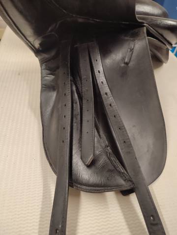 Sella da dressage   17" - 2000