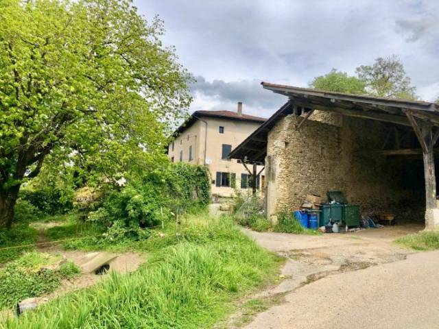 Proprietà equestre In vendita Isère