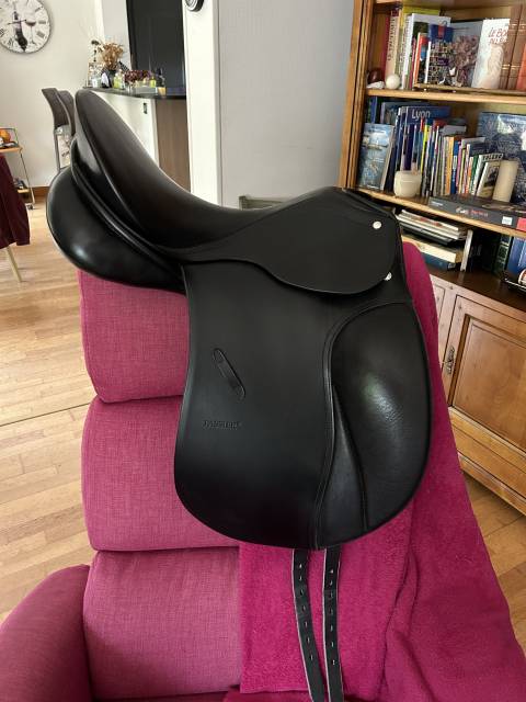 Sella da dressage Passier  17" - 2015