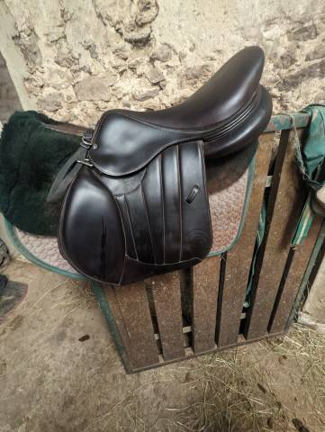 Sella da salto ostacoli Forestier  17.5" - 2021