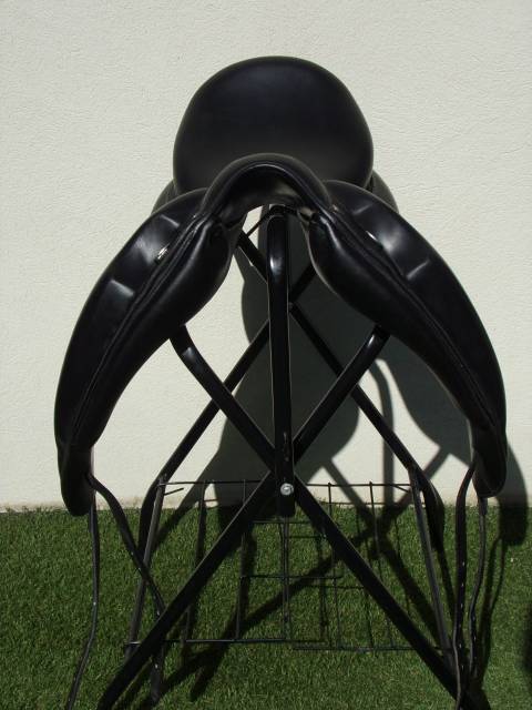 Sella da dressage Devoucoux  18" - 2015