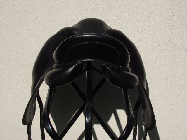 Sella da dressage Devoucoux  18" - 2015