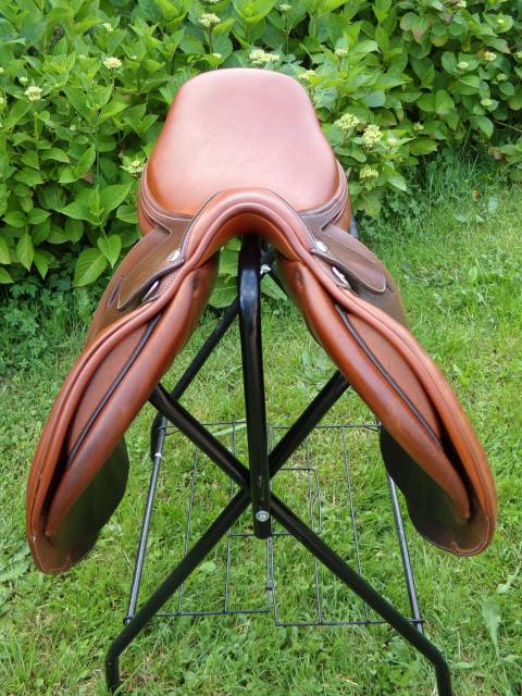 Sella da salto ostacoli Butet  18" - 2021