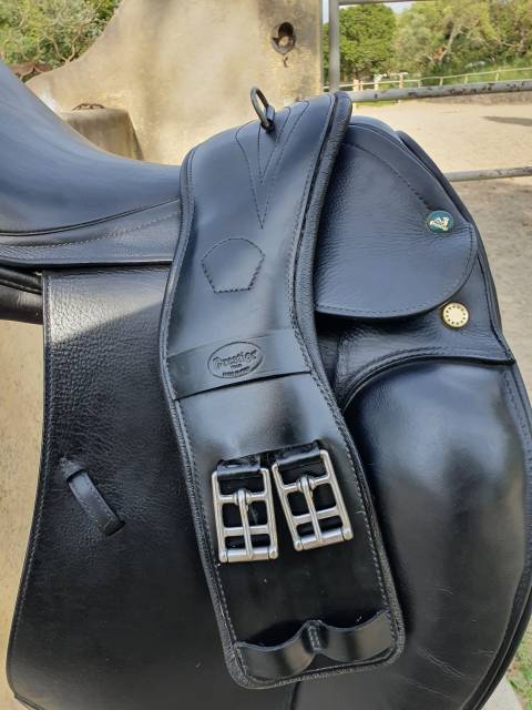 Sella da dressage Prestige Italia Top Dressage 18" - 2022