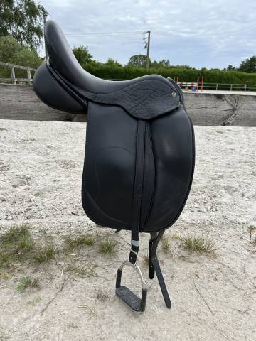 Sella da dressage  Hulsebos 17.5" - 2021