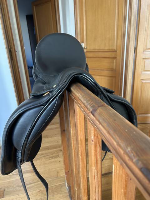 Sella da dressage  Hulsebos 17.5" - 2021