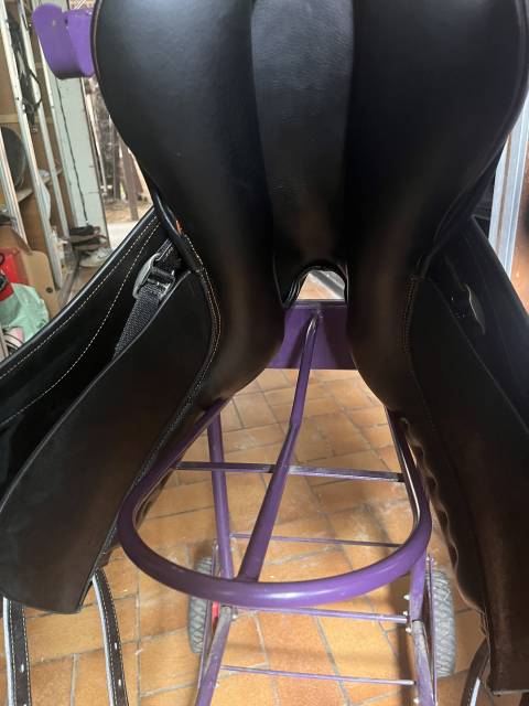 Sella da dressage Zaldi  18" - 2023