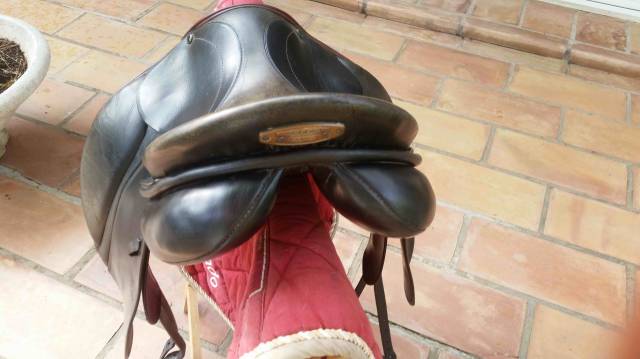 Sella da dressage Stubben  17" - 2005