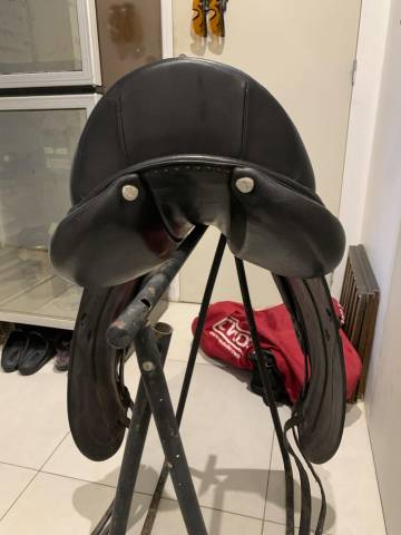 Sella da dressage CWD SE08 18" - 2010