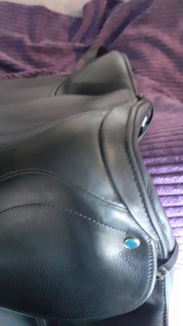Sella da dressage Stubben  17" - 2022