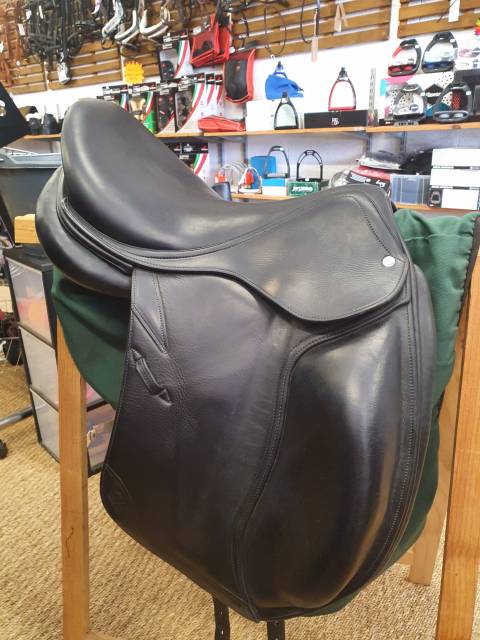 Sella da dressage CWD  17" - 2014