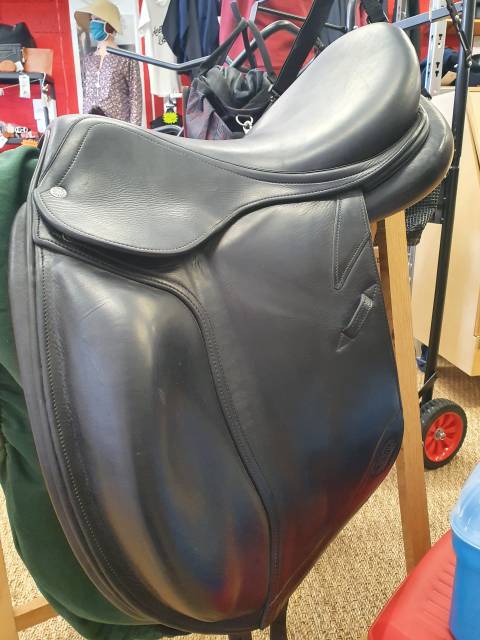 Sella da dressage CWD  17" - 2014
