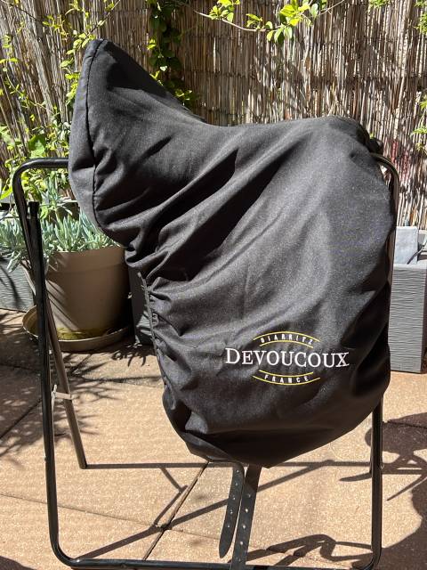 Sella da dressage Devoucoux  17.5" - 2022