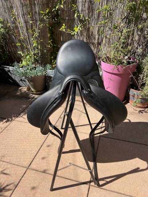 Sella da dressage Devoucoux  17.5" - 2022
