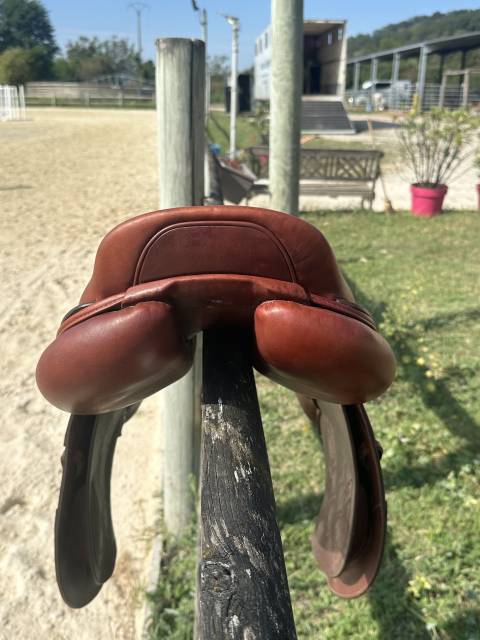 Sella mista CWD  17.5" - 2023