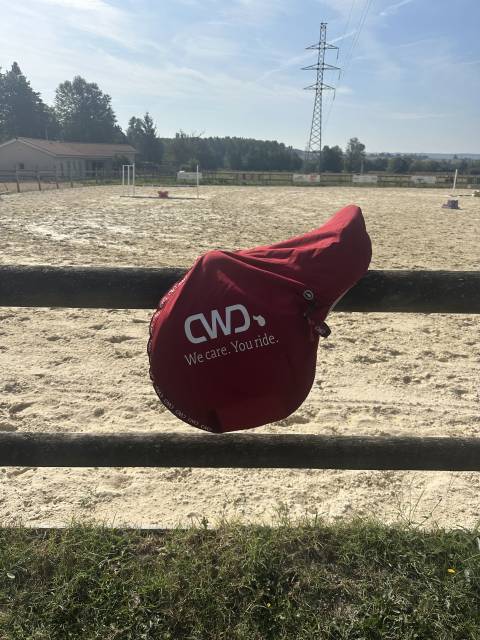 Sella mista CWD  17.5" - 2023