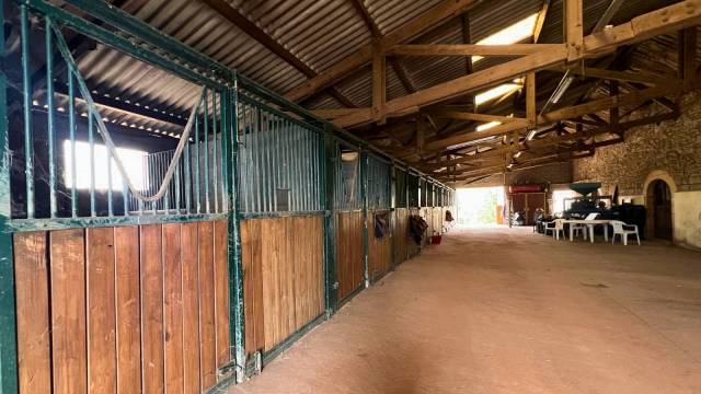 Proprietà equestre In vendita Lot