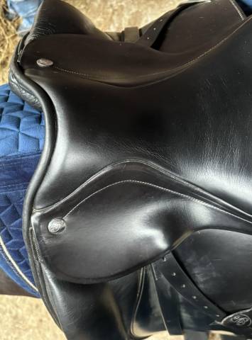 Sella da dressage Zaldi  17.5" - 2020