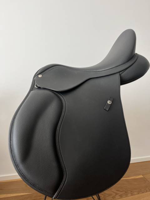 Sella mista Wintec  16.5" - 2023