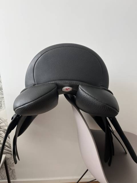 Sella mista Wintec  16.5" - 2023