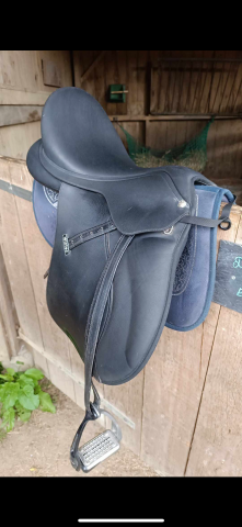 Sella mista Wintec  17" - 2022