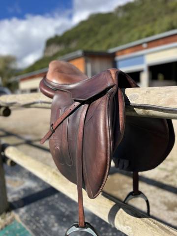 Sella da salto ostacoli GBS  17.5" - 2019