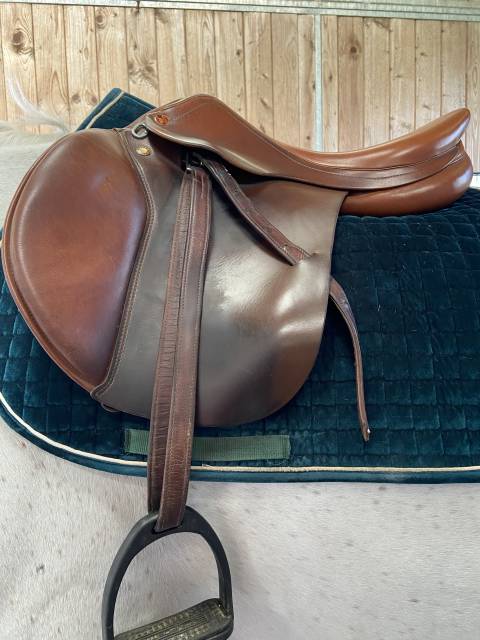Sella da salto ostacoli Prestige Italia Gold star 17" - 2004