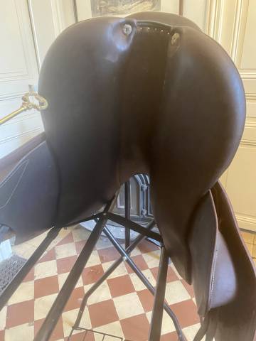 Sella da salto ostacoli Devoucoux  17" - 2019