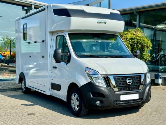 Van per Cavalli Altra marca NISSAN 0 Nuovo