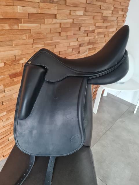 Sella da dressage Aulion Dressage 17.5" - 2017