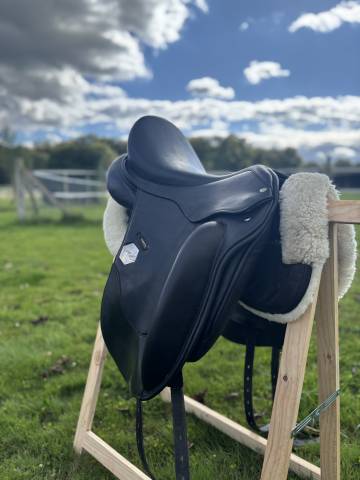 Sella da dressage Time Rider Marie France  17.5" - 2019