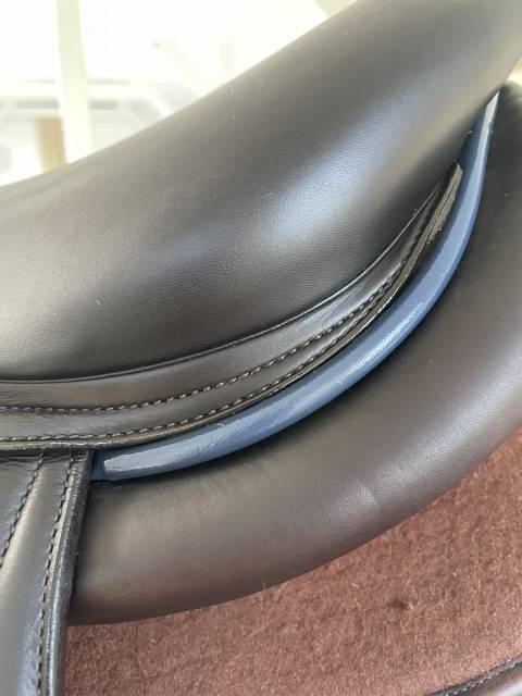 Sella da salto ostacoli Butet  17" - 2023