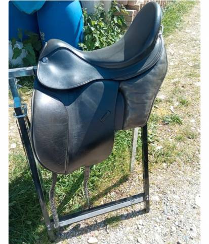 Sella da dressage  Deuber and partner barroque  18" - 2017