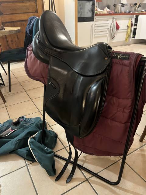 Sella da dressage Forestier  17.5" - 2001